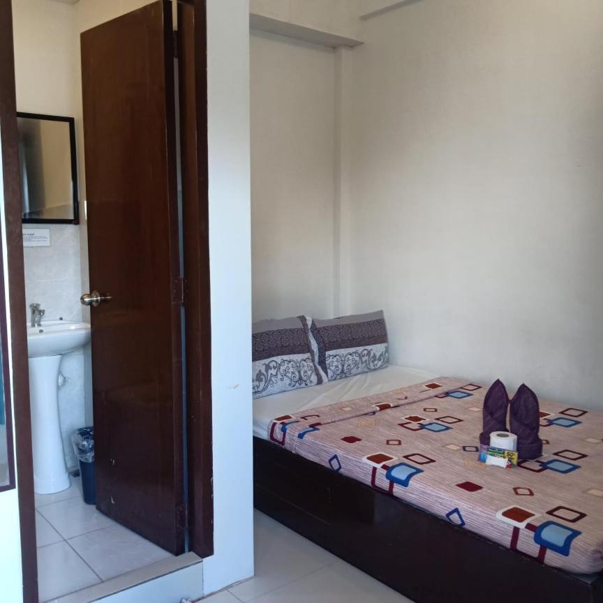 Chelle'S Apartelle-Inn El Nido Exterior foto