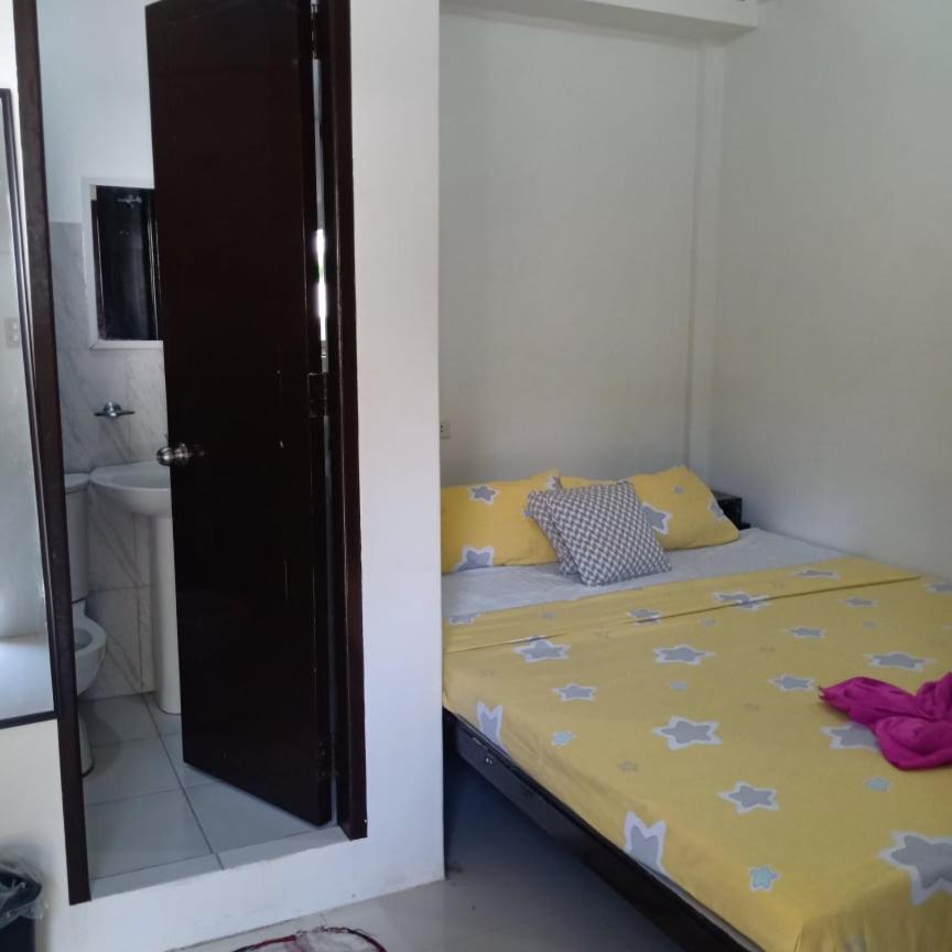 Chelle'S Apartelle-Inn El Nido Exterior foto